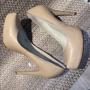 Bcbg Nude Heels Size 12
